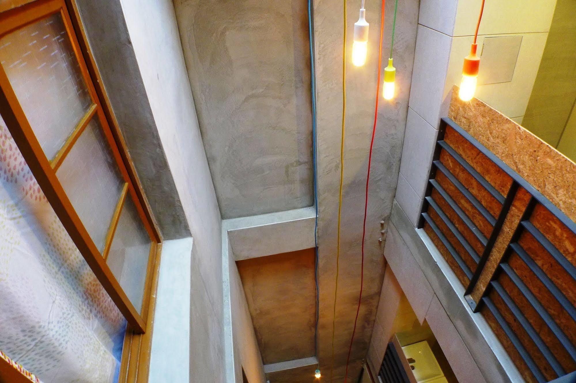 Center.Center Hostel Puli Eksteriør bilde